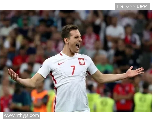 2025年足球现役五大球星排名揭晓 谁是当今足坛的真正王者 2025年足球现役五大球星排名揭晓 谁是当今足坛的真正王者